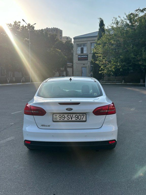 Ford Focus, 1.5 L, 2015 il, 202 000 km 99-SV-907 — Avtomobillər, Bakı (2)
