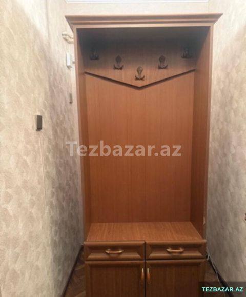 Dəhliz mebeli satılır — 50 ₼ · Bakı · Şəxsi əşyalar Dəhliz mebeli satılır — Bakı