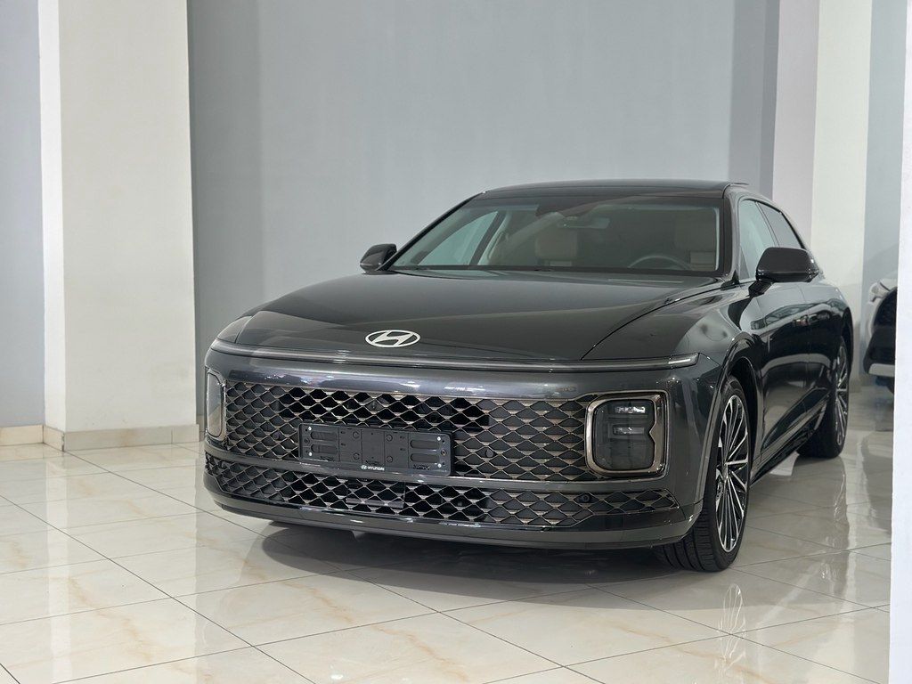 Hyundai Grandeur, 1.6 L, 1.49 kWh, 2023 il, 25 000 km — Avtomobillər, Bakı (2)