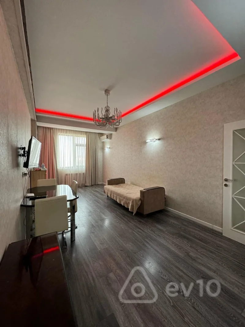 2 otaqlı mənzil, 75 m², Əlif Hacıyev küç. — kirayə — Mənzil, Bakı (10)