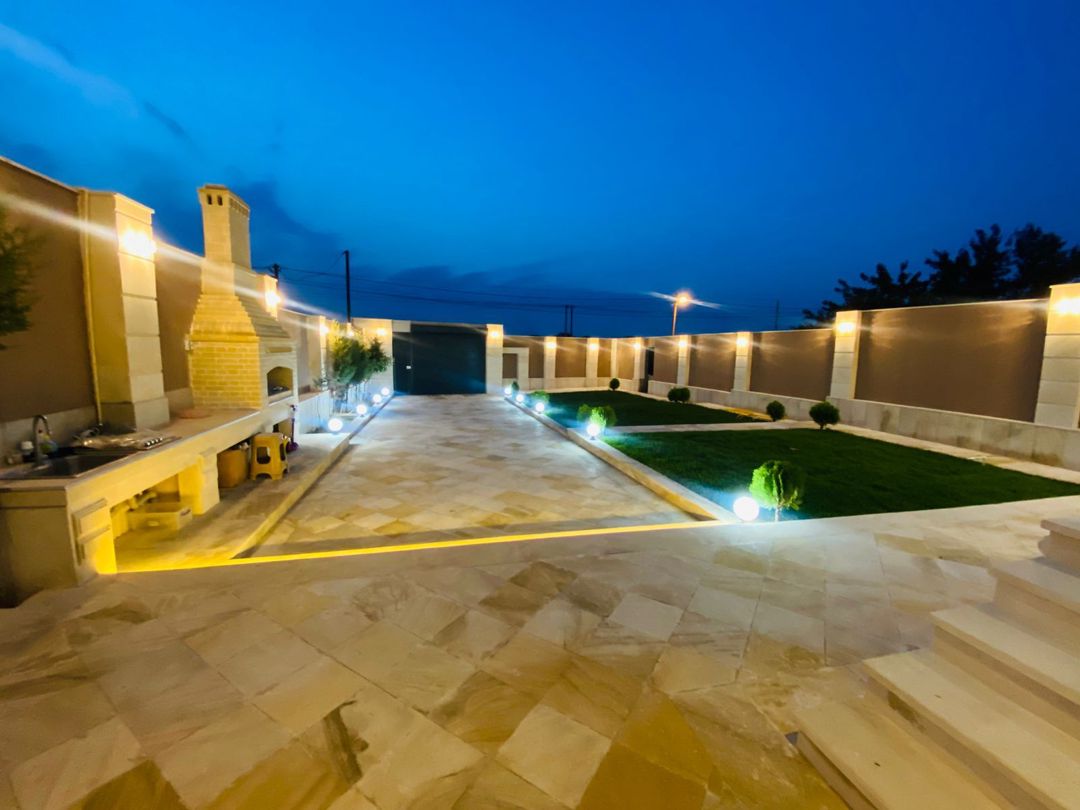 Satılır 6 otaqlı həyət evi/bağ evi 300 m² — Ev, villa, Bakı (4)