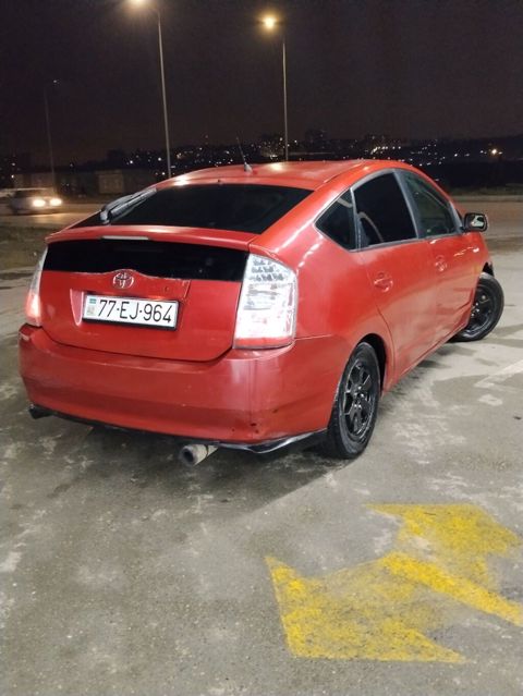 Toyota Prius: 1.5 l 2007 il Hetçbek — 25 ₼ · Bakı · Avtomobillər Toyota Prius: 1.5 l 2007 il Hetçbek — Bakı
