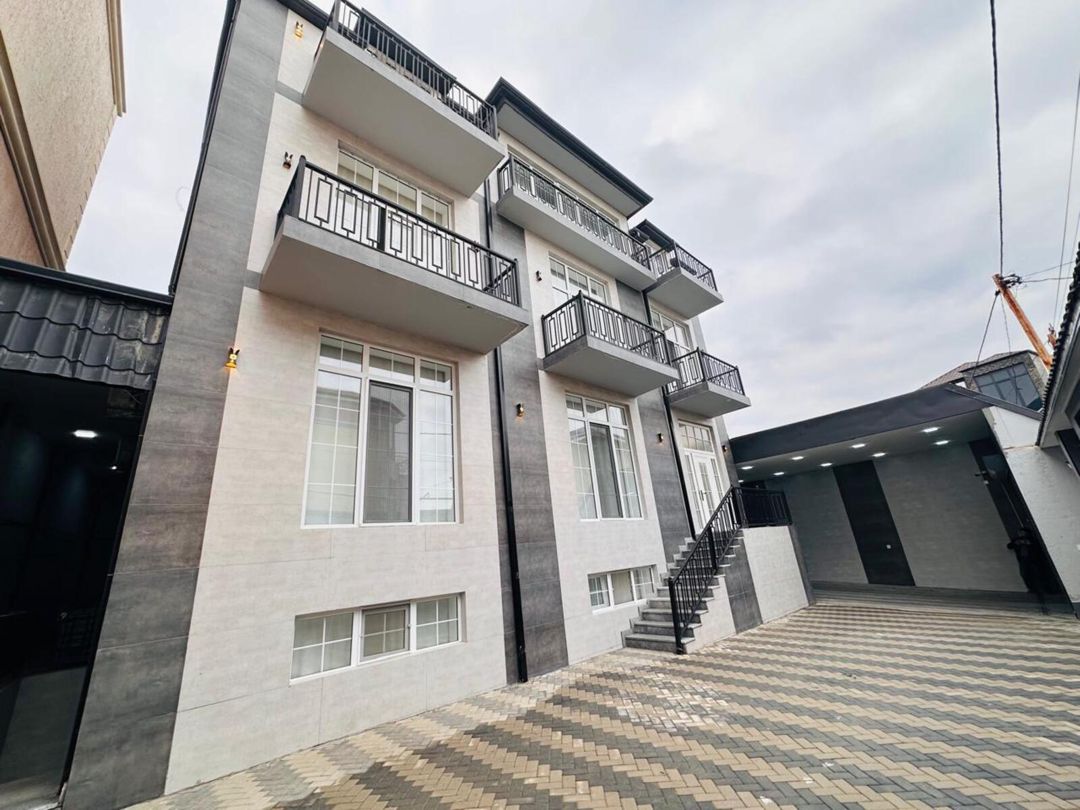 Satılır 8 otaqlı həyət evi/bağ evi 400 m² — Ev, villa, Bakı (6)