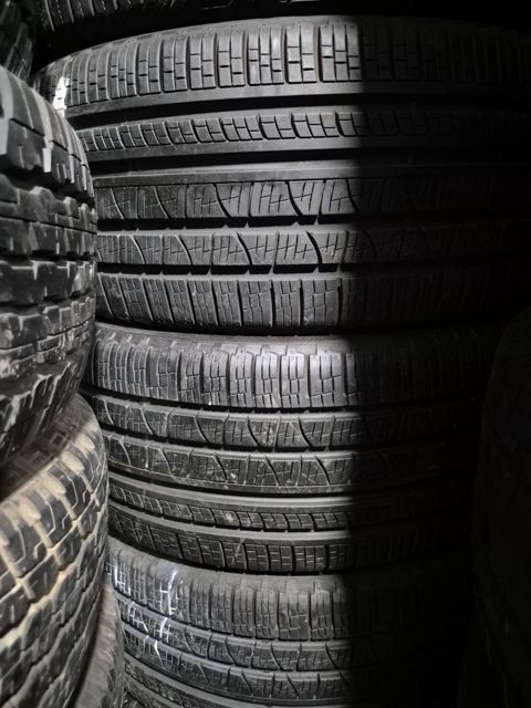 Pirelli şinləri 275/40 R22 — 2 000 ₼ · Bakı · Ehtiyat hissələri və aksesuarlar Pirelli şinləri 275/40 R22 — Bakı