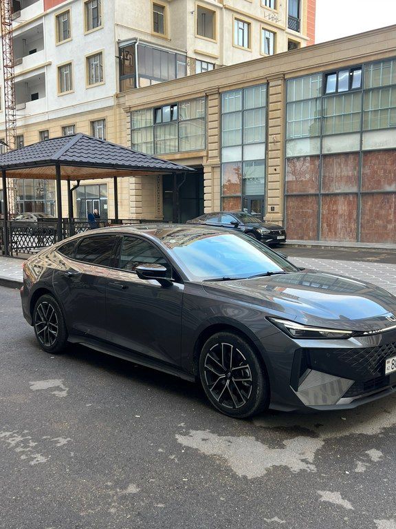 Changan Qiyuan A06, 1.5 L, 28.39 kWh, 2023 il, 6 200 km — Avtomobillər, Bakı (3)