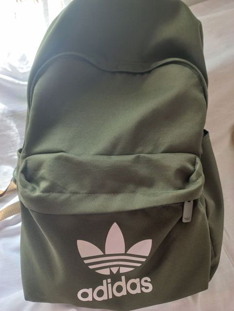 50 azn Adidas Originals bel çantası 170 azn alınıb) — Bakı