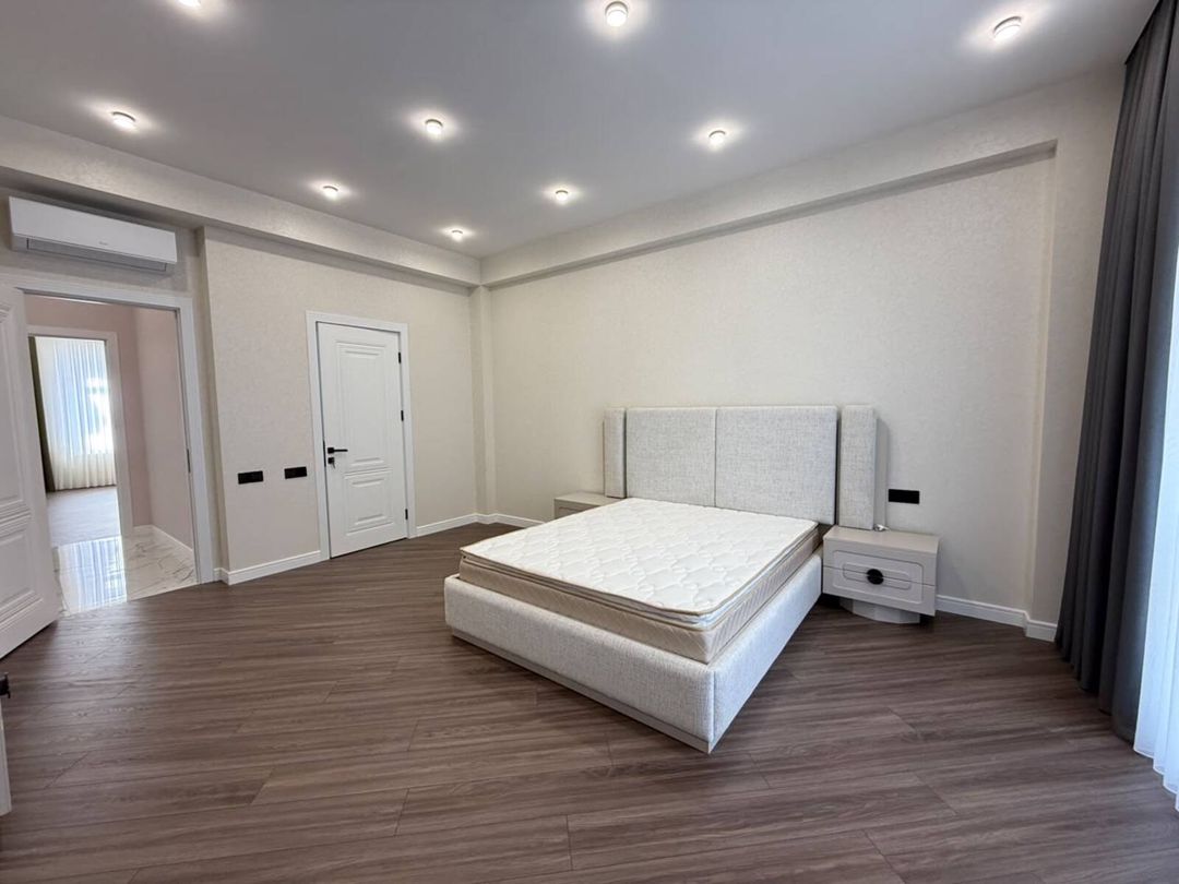 İcarəyə verilir 3 otaqlı yeni tikili 135 m² — Mənzil, Bakı (9)