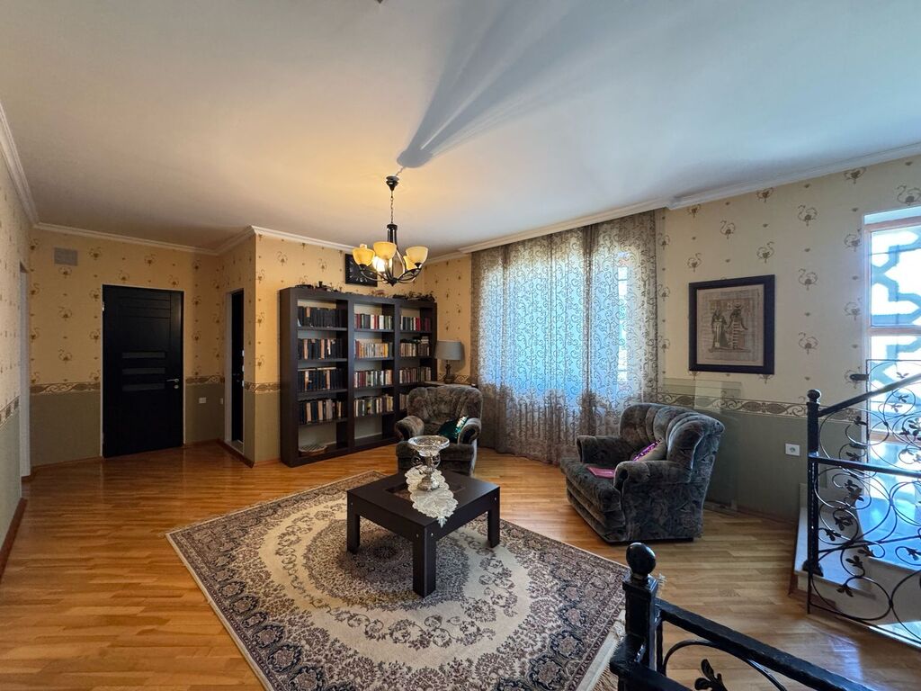 Satılır 7 otaqlı həyət evi/bağ evi 600 m² — Ev, villa, Bakı (12)