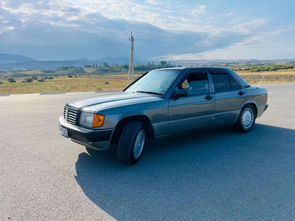 Mercedes 190, 2.0 L, 1990 il, 254 869 km 01-BP-382 — Avtomobillər, Siyəzən (4)