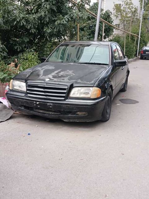 Mercedes C 230, 2.3 L, 1999 il, 353 000 km — 9 000 ₼ · Bakı · Avtomobillər Mercedes C 230, 2.3 L, 1999 il, 353 000 km — Bakı