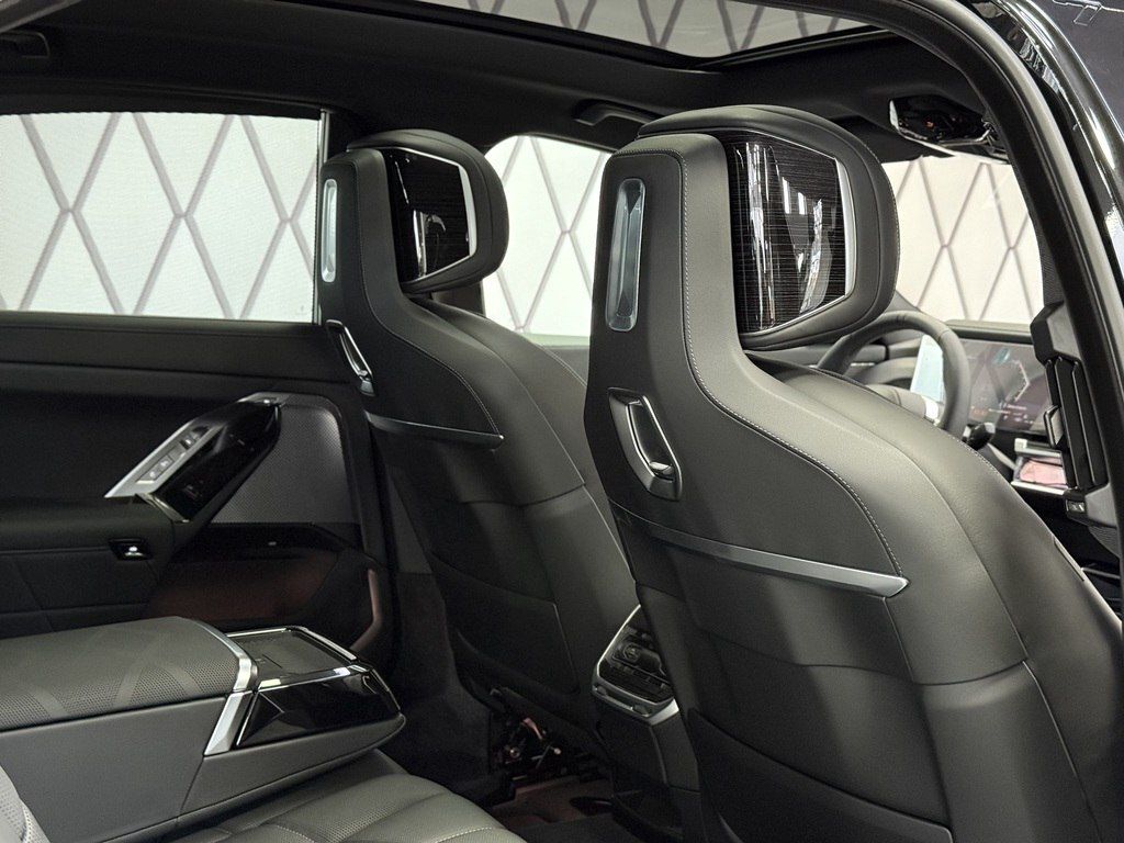 BMW 740, 3.0 L, 2025 il, 6 000 km — Avtomobillər, Bakı (12)