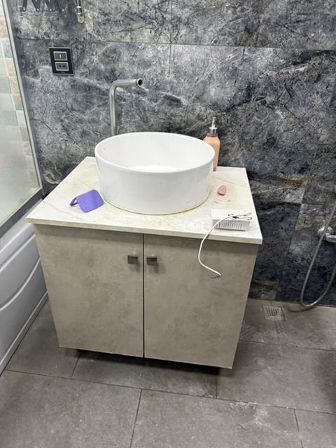 Hamam üçün lavabo dəsti - Üstəqoyma dairəvi keramika qab-lavabo — Bakı