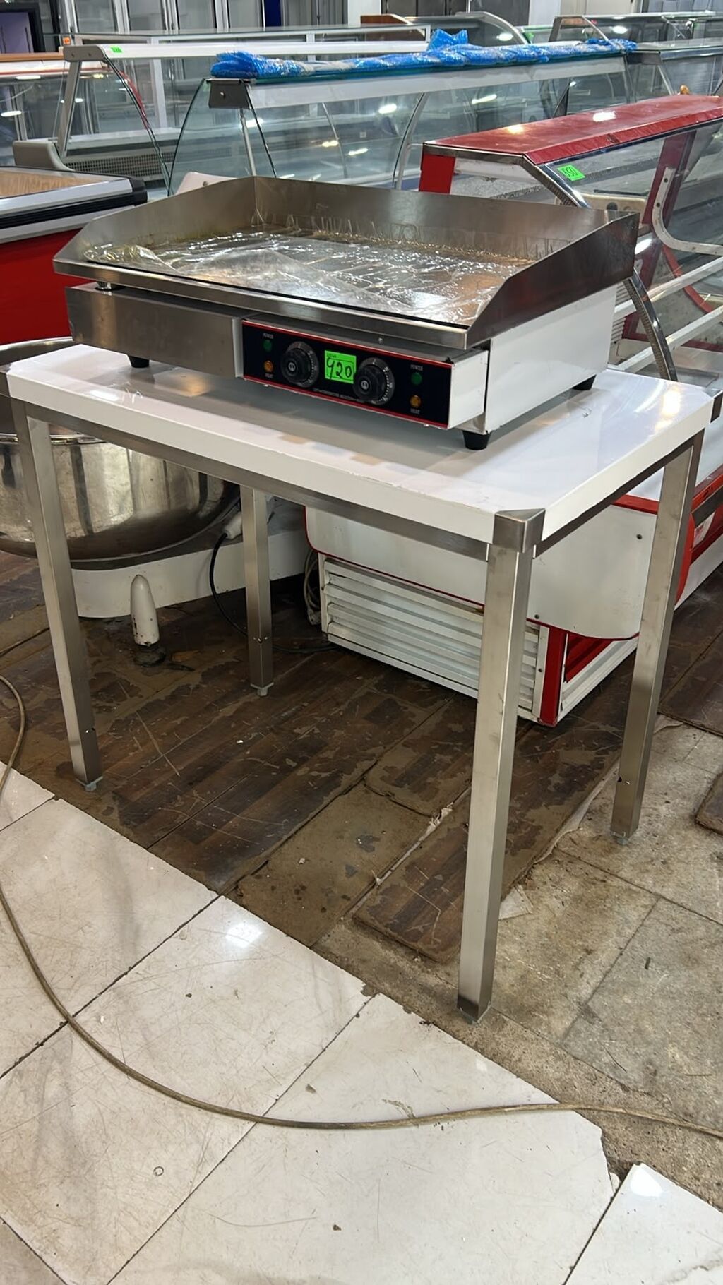 Paslanmayan poladdan hazırlanmış peşəkar elektrikli qril/tava — İsitmə avadanlığı, Digah (2)