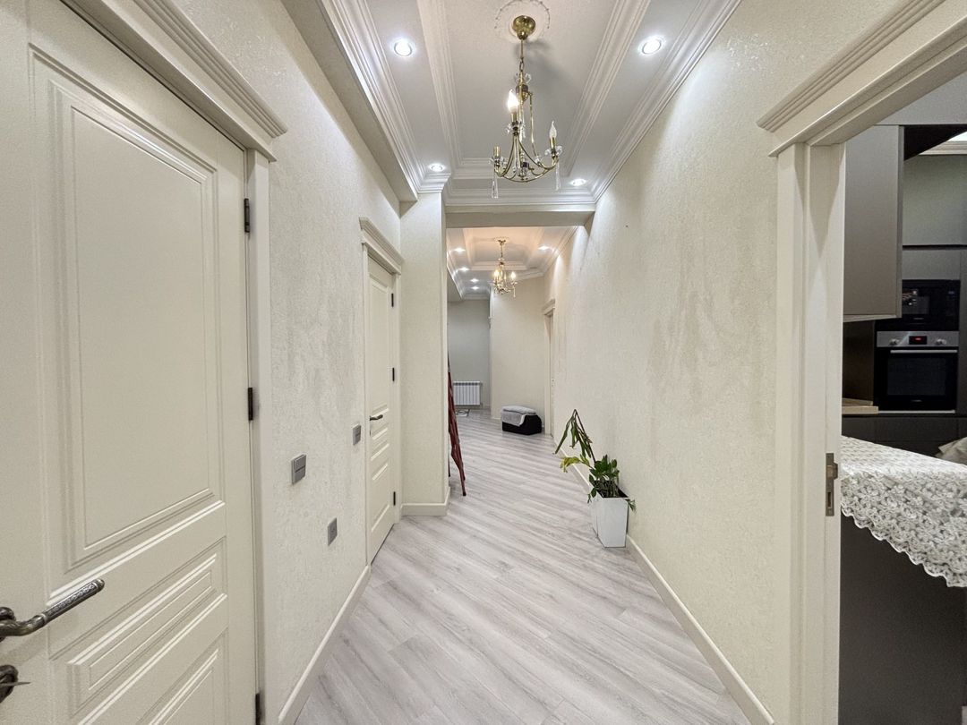 İcarəyə verilir 4 otaqlı yeni tikili 200 m² — Mənzil, Bakı (8)