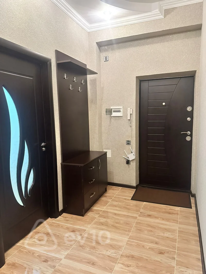 2 otaqlı mənzil, 80 m², Nefciler — kirayə — Mənzil, Bakı (4)