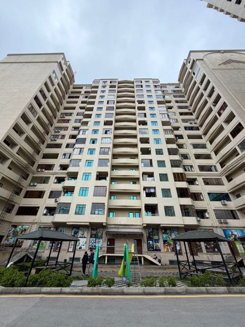 Satılır 2 otaqlı yeni tikili 76 m² — Bakı