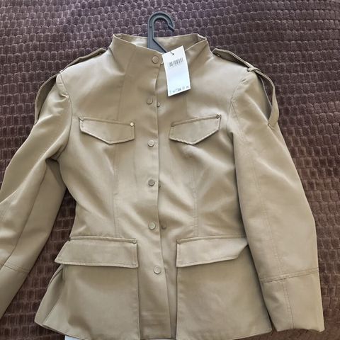 Zara, M — 80 ₼ · Bakı · Jaketlər Zara, M — Bakı
