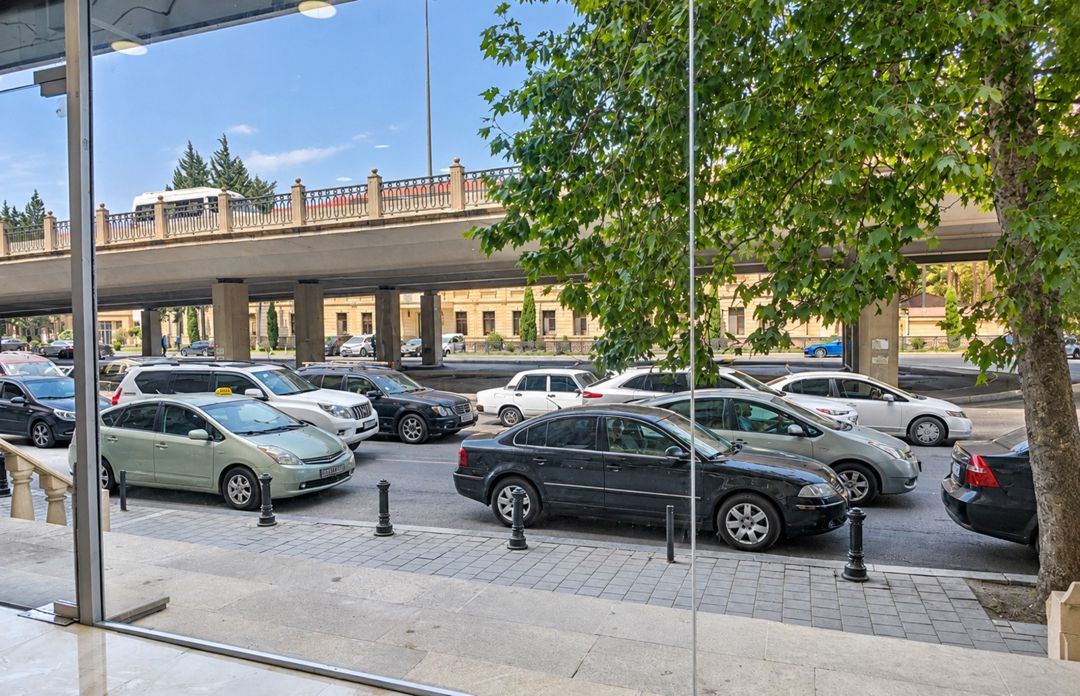 Satılır obyekt 135 m² — Əmlak, Bakı (10)