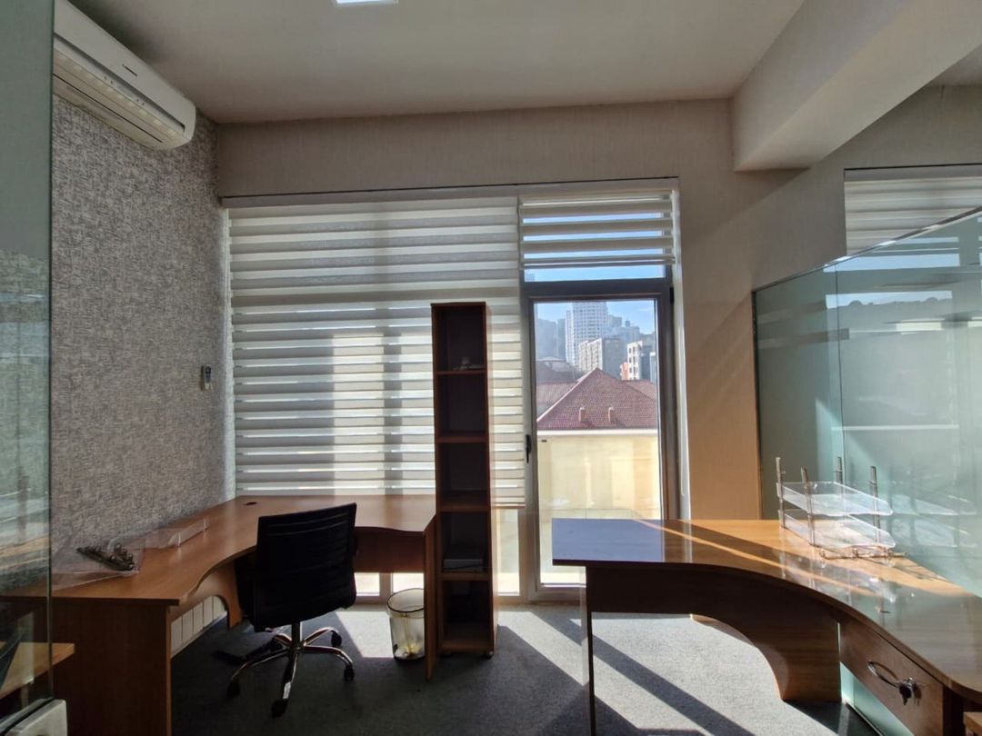 İcarəyə verilir 8 otaqlı yeni tikili 285 m² — Mənzil, Bakı (5)