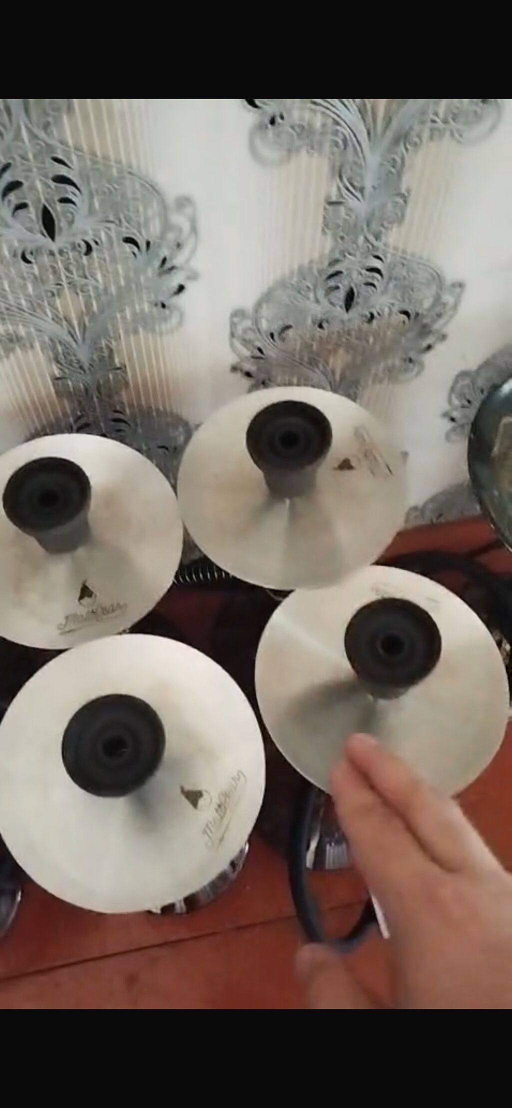90 manatdır 8 ədəddir hamısı az istifadə olunub hamısını götürənə — Elektronik siqaretlər, Digah (4)
