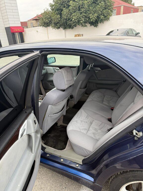 Mercedes E 320, 3.2 L, 1996 il, 350 500 km 88-CT-236 — Avtomobillər, Bakı (5)