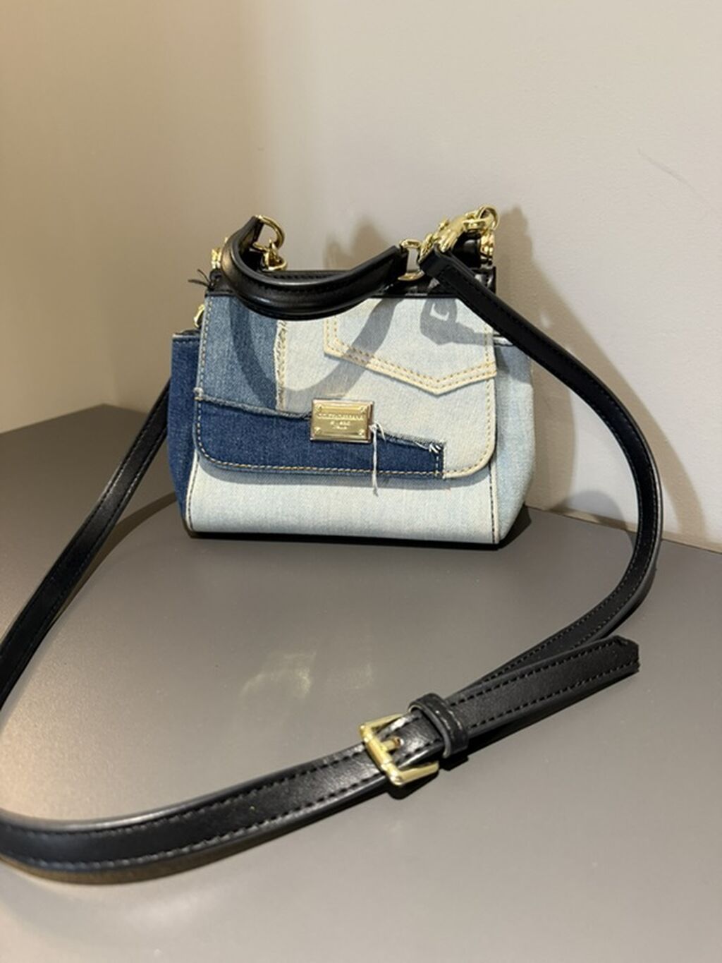 Məhsul: Dolce & Gabbana denim mini çanta 90azne alınıbReal — Çantalar, çamadanlar, cüzdanlar, Bakı (6)