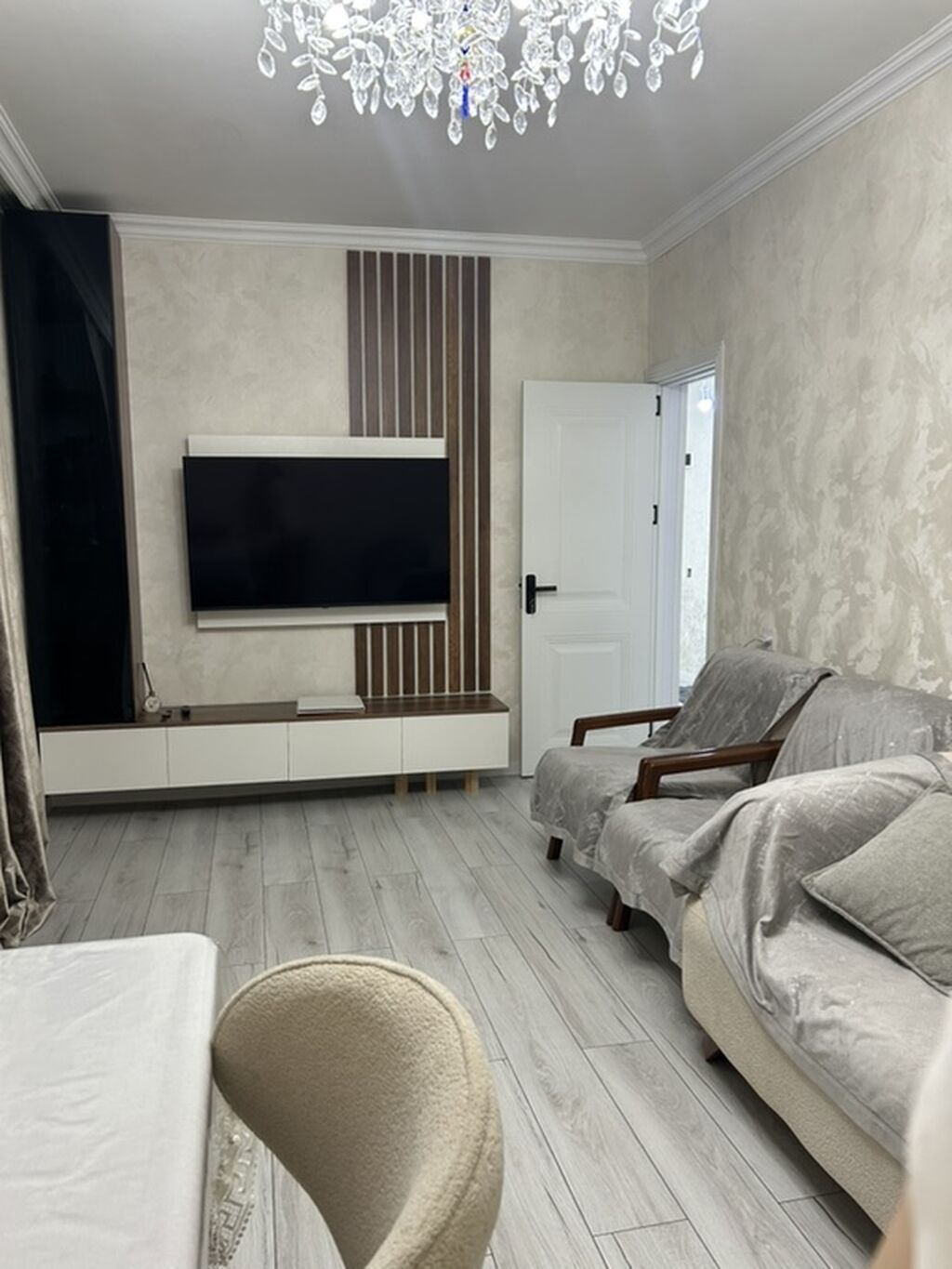 Wexsi tikili 1sot Icinde Sened-Belediyye senedi 3otaq 2yataq otagi — Qonaq otağı üçün, Mehdiabad (4)