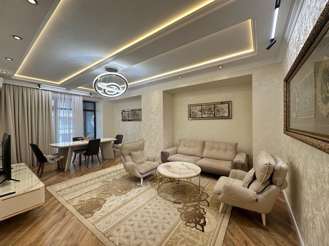 İcarəyə verilir 3 otaqlı yeni tikili 148 m² — Mənzil, Bakı (2)