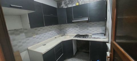 Metbex mebeli satılır Ölçü 4.45 soyuducu yeri daxil qaz aspirator — Bakı