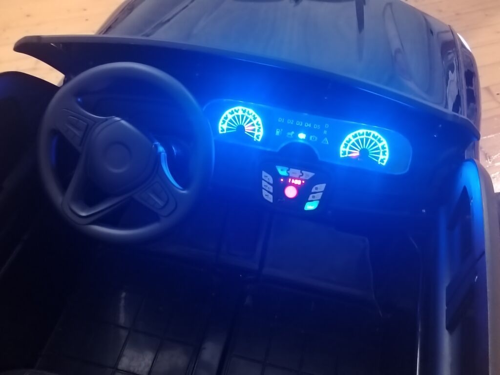 Uşaq üçün elektrikli miniatür SUV avtomobil - Korpus: qara rəng, xrom — Uşaq avtomobilləri, Bakı (3)