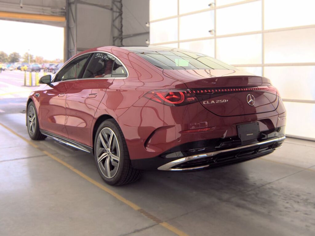 Mercedes EQ CLA 250, 85 kWh, 2026 il, 3 890 km — Avtomobillər (6)