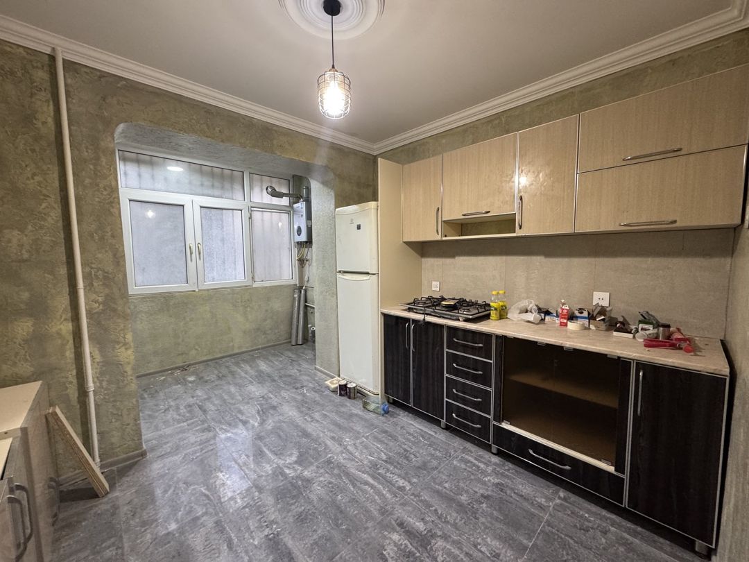 Satılır 2 otaqlı köhnə tikili 58 m² — Mənzil, Bakı (10)