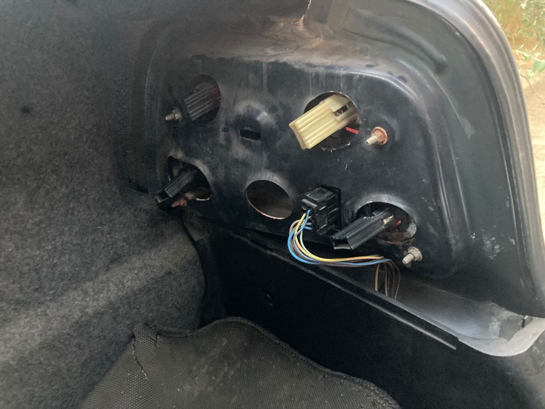 BMW E36 arxa stopları — Ehtiyat hissələri və aksesuarlar, Bakı (4)