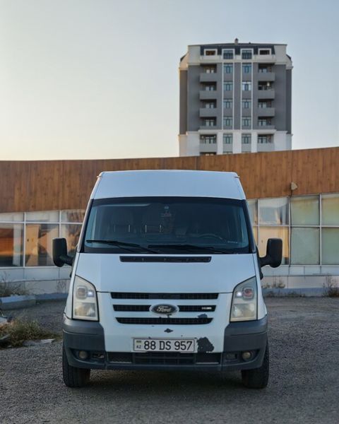 Ford Transit, 2.4 L, 2008 il, 401 755 km — 23 000 ₼ · Şəmkir · Avtomobillər Ford Transit, 2.4 L, 2008 il, 401 755 km — Şəmkir