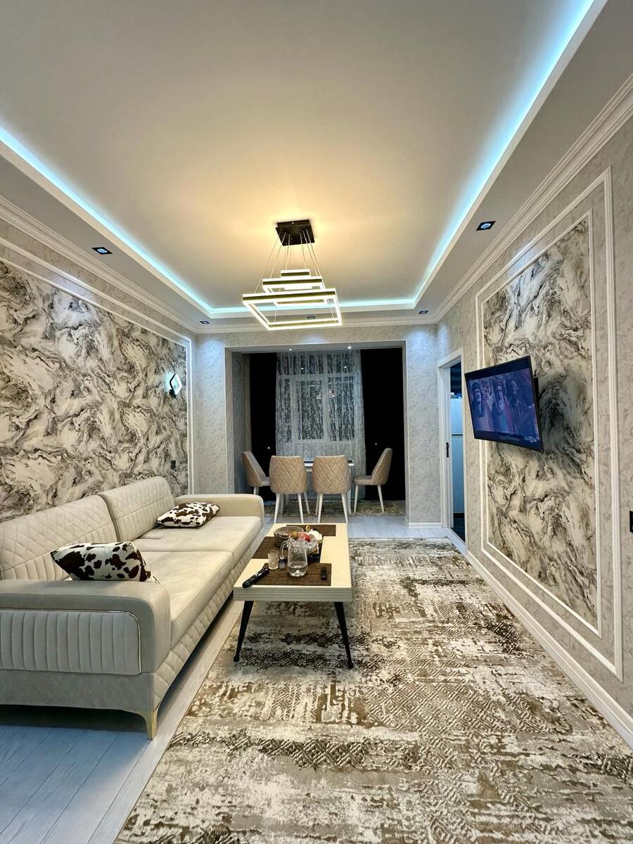 Satılır 3 otaqlı köhnə tikili 81 m² — Mənzil, Bakı (2)