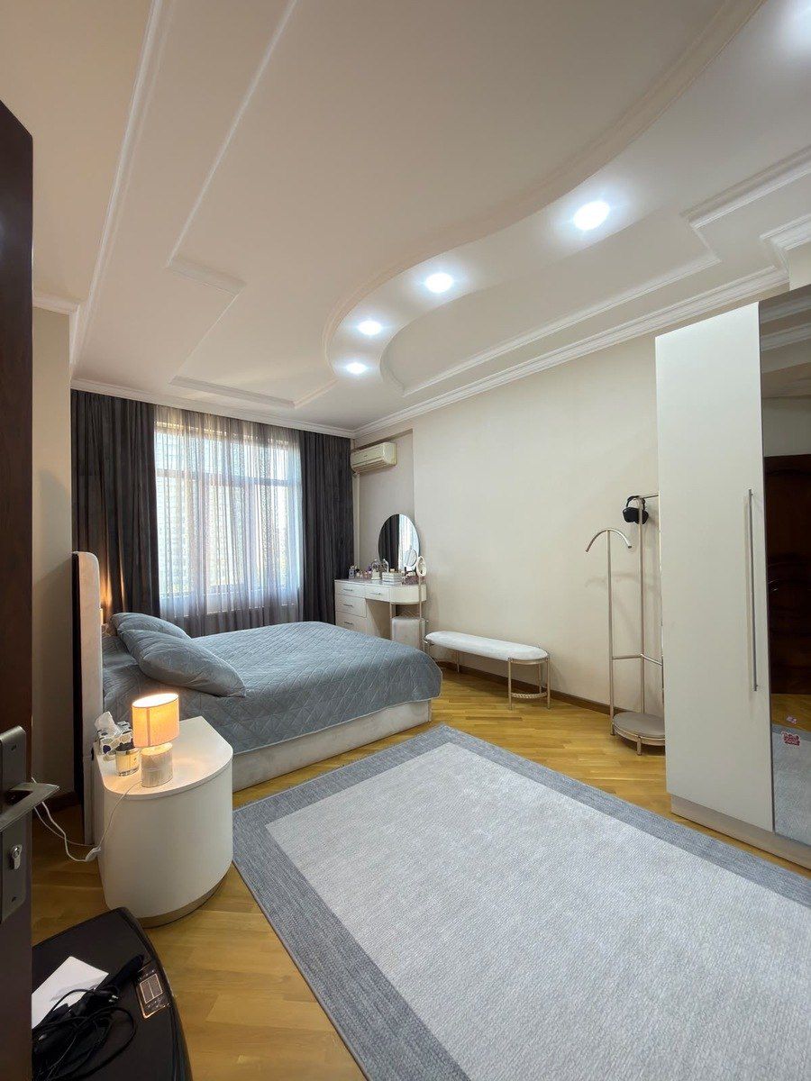 Satılır 4 otaqlı yeni tikili 210 m² — Mənzil, Bakı (12)