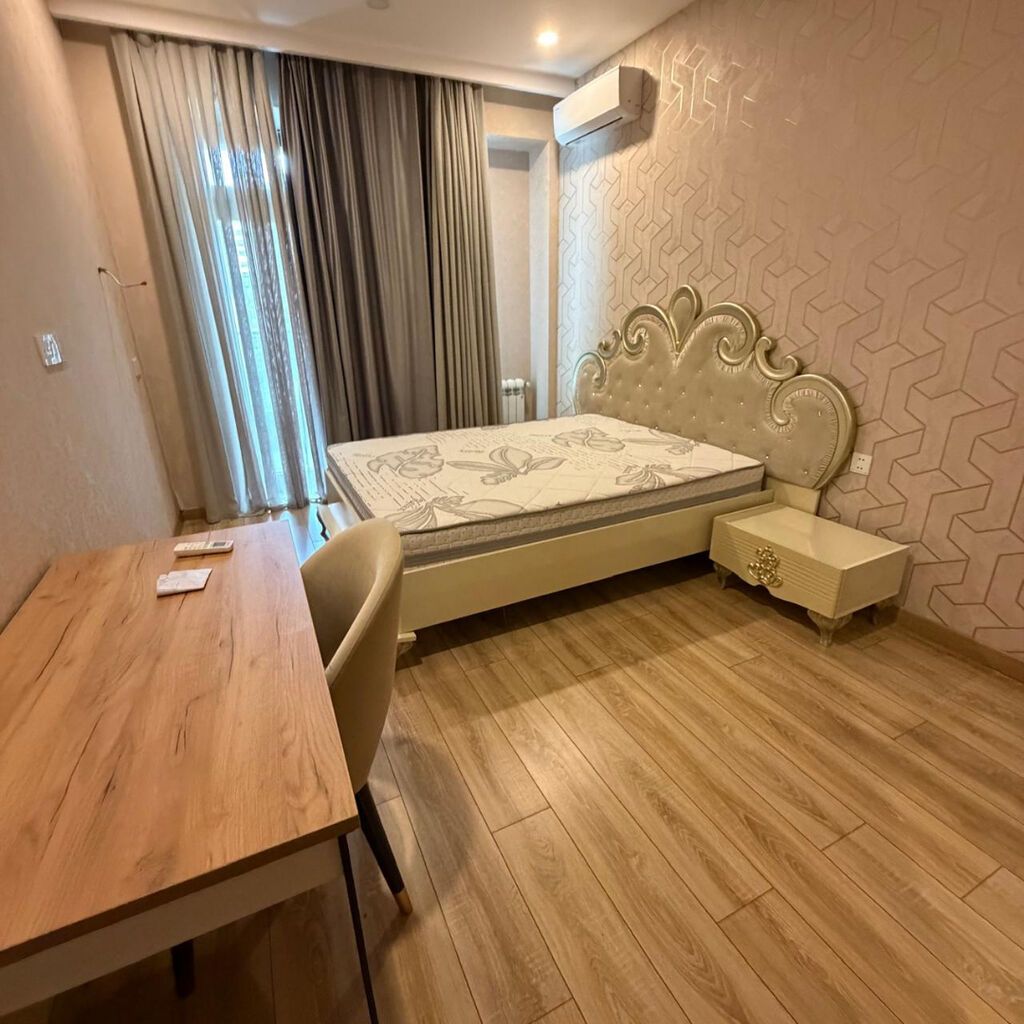 For sale: 4-room apartment (new building), 180 m² — Mənzil, Bakı (7)