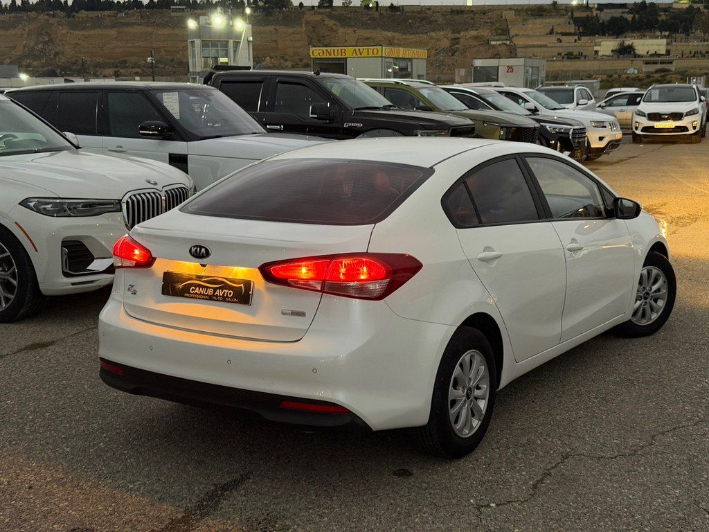 Kia Cerato, 1.6 L, 2017 il, 90 000 km 90-GJ-077 — Avtomobillər, Bakı (7)