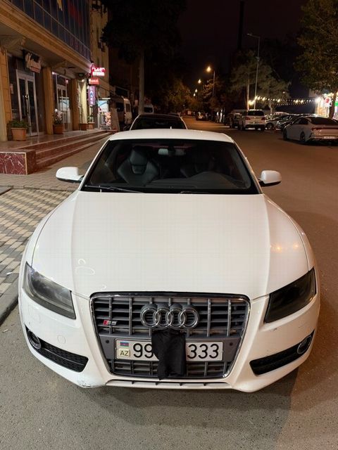 Audi S5, 4.2 L, 2009 il, 180 000 km — 19 900 ₼ · Bakı · Avtomobillər Audi S5, 4.2 L, 2009 il, 180 000 km — Bakı