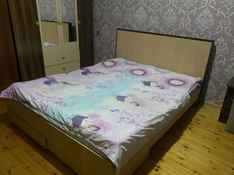 Taxt 140 Azn. Matras var. Unvan Mehdiabad. Shirin x. 3706 — Bakı