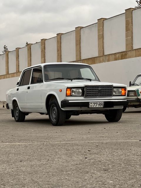 Lada (VAZ) 2107, 1.6 L, 2011 il, 146 000 km — 6 800 ₼ · Bakı · Avtomobillər Lada (VAZ) 2107, 1.6 L, 2011 il, 146 000 km — Bakı