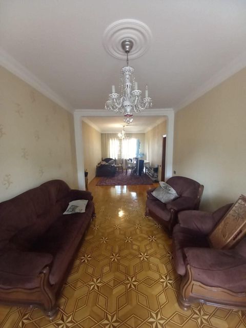 Satılır 5 otaqlı köhnə tikili 120 m² — 325 000 ₼ · Bakı · Mənzil Satılır 5 otaqlı köhnə tikili 120 m² — Bakı