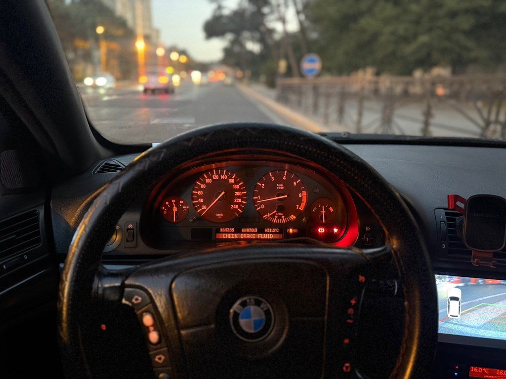 BMW 528, 2.8 L, 1998 il, 165 000 km 90-OX-669 — Avtomobillər, Bakı (9)