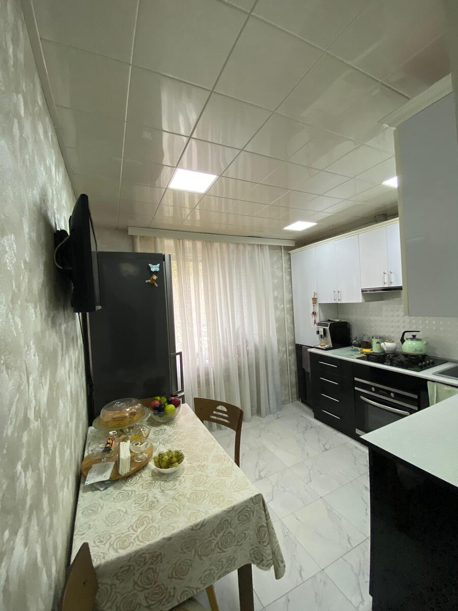 Satılır 2 otaqlı köhnə tikili 60 m² — Mənzil, Bakı (10)