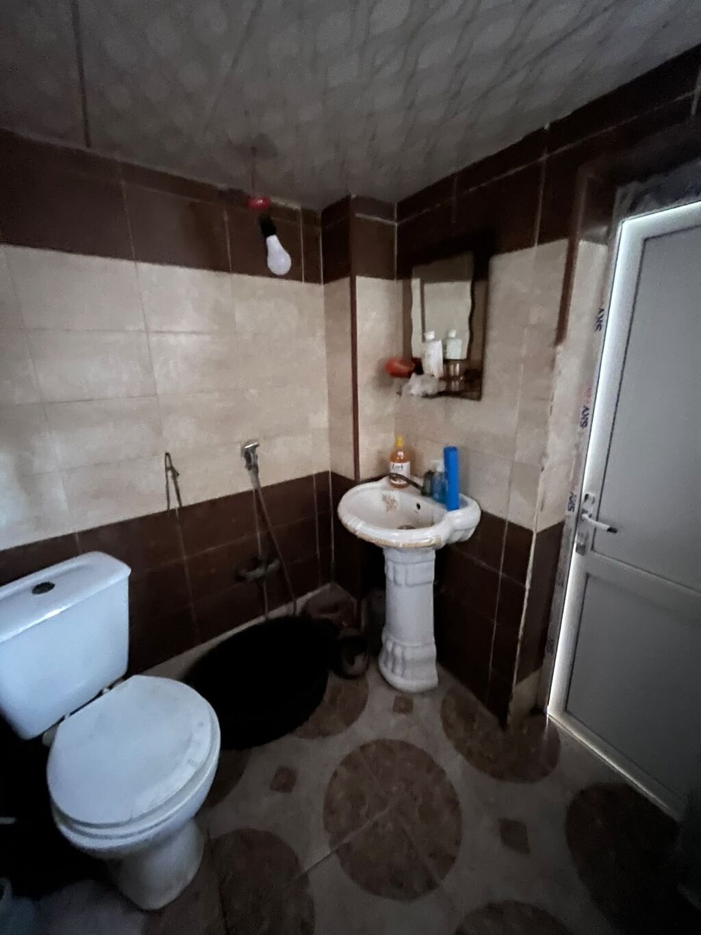Sabunçu ərazisində orta təmirli 2 otaqlı həyət evi satılır. Qaz, as — Ev, villa, Bakı (9)