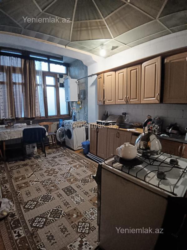 Satılır 3 otaqlı Bina evi menzil (Köhnə tikili), 80 m², 2-ci məhəllə — Mənzil, Sumqayıt (4)
