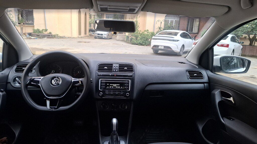 Volkswagen Polo, 1.6 L, 2018 il, 243 000 km 90-OO-755 — Avtomobillər, Bakı (6)