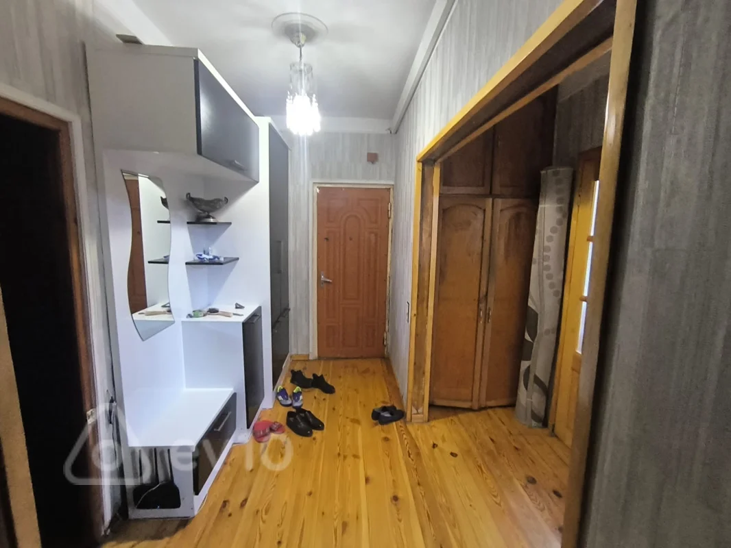 3 otaqlı mənzil, 70 m², Lütvizadə küç — Mənzil, Bakı (9)