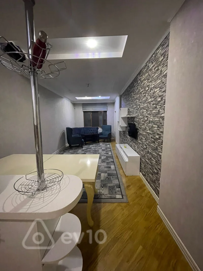 4 otaqlı mənzil, 180 m², Yeni Yasamal qes. — kirayə — Mənzil, Bakı (2)