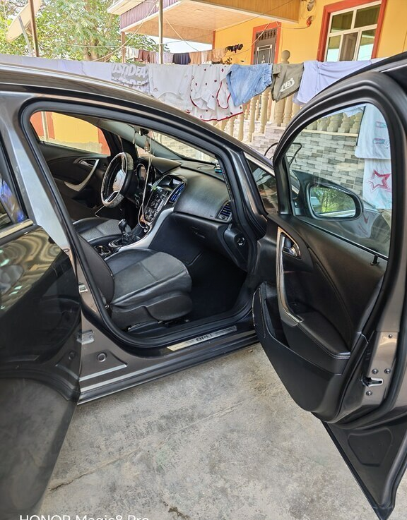 Opel Astra, 2011 il, 271000 km, 1.3 L — Avtomobillər, Sabirabad (12)